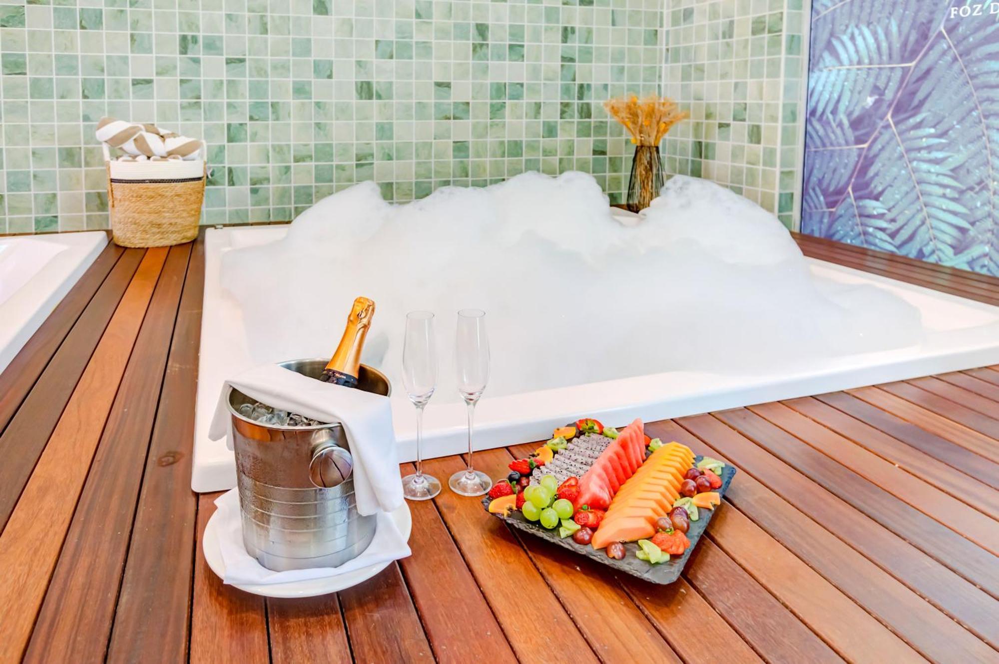Doubletree By Hilton - Resort - Foz do Iguaçu Kültér fotó A bubble bath