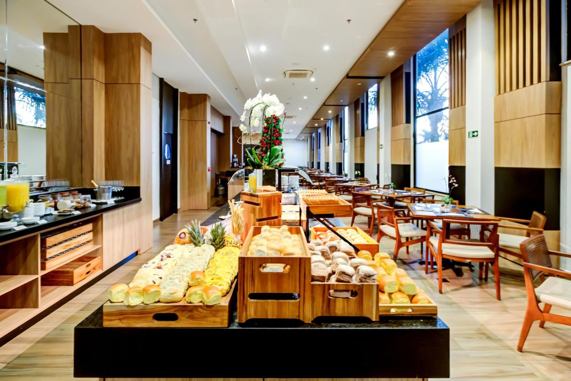 Doubletree By Hilton - Resort - Foz do Iguaçu Kültér fotó The restaurant
