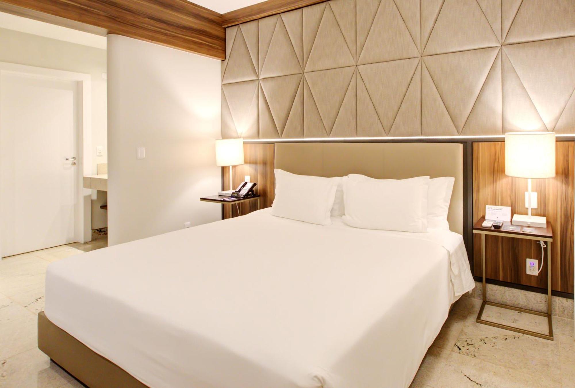 Doubletree By Hilton - Resort - Foz do Iguaçu Kültér fotó A bedroom at the hotel